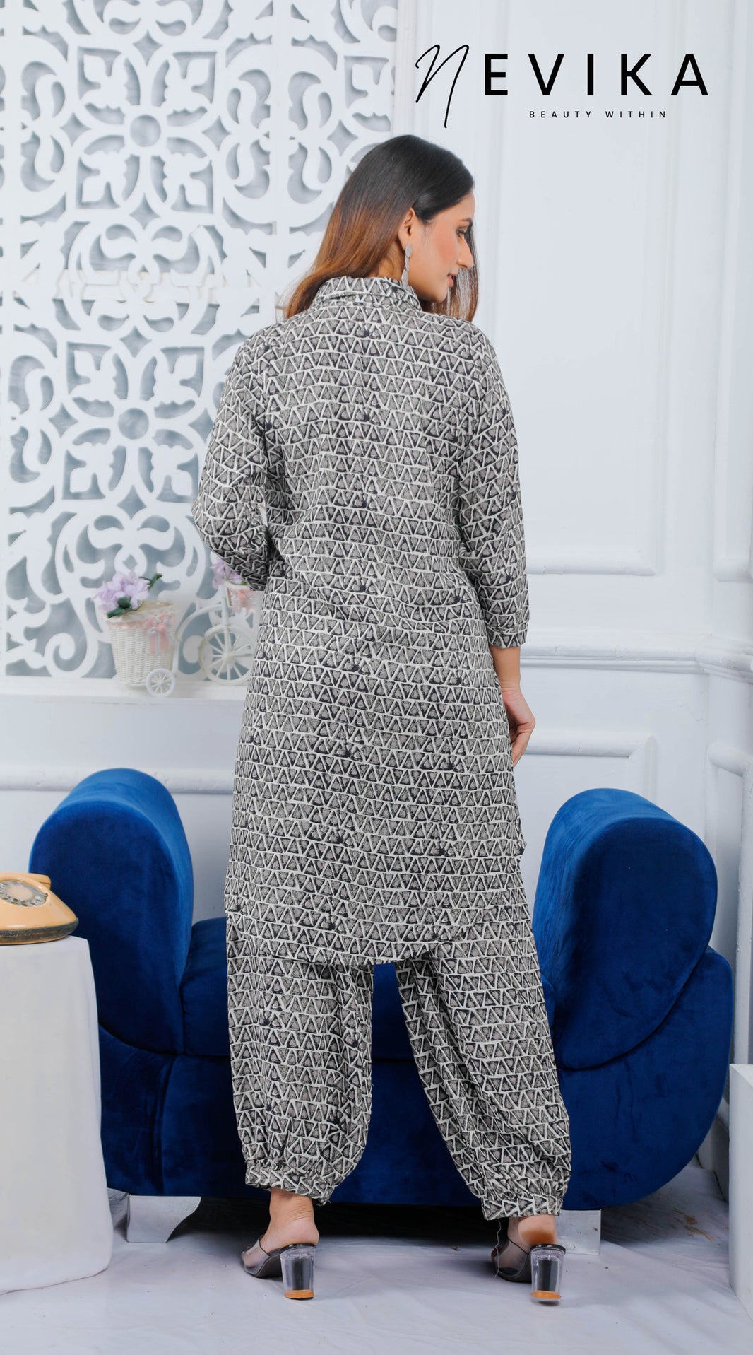 Modern Elegance 3D-Printed Grey Afghani Co-ord Set