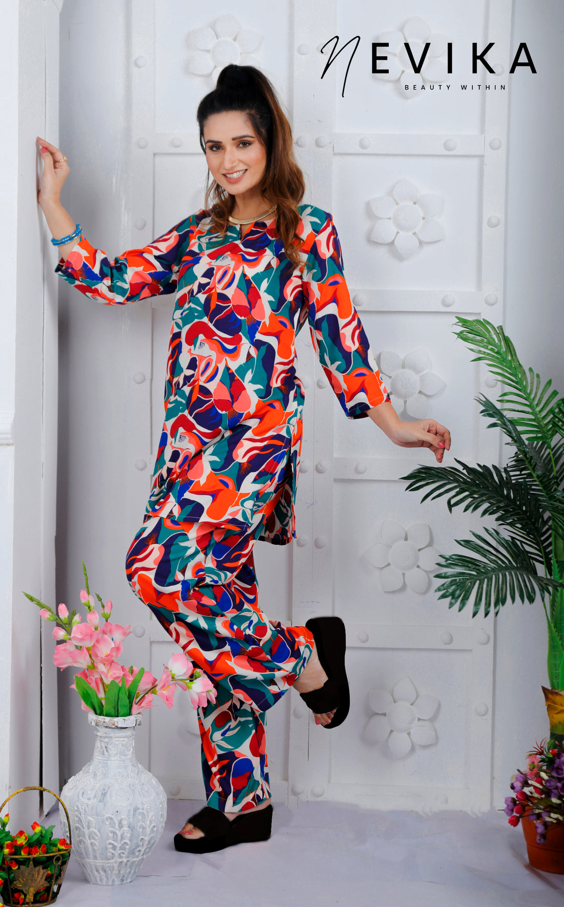 Unwind Colourful 3D-Printed Loungewear